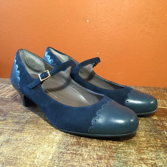 SAS San Antonio Shoes Cate Mary Jane Pump Navy Blue Womens 8 Wide Heel Comfort - Picture 10 of 10